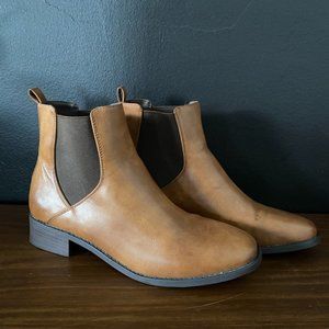 Cognac Ankle Chelsea Booties
